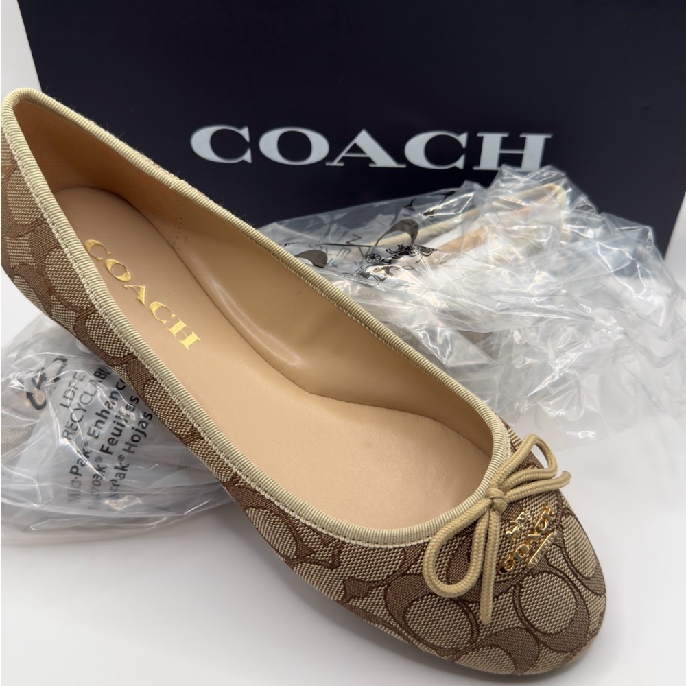 Coach Women's Brown Signature Flats